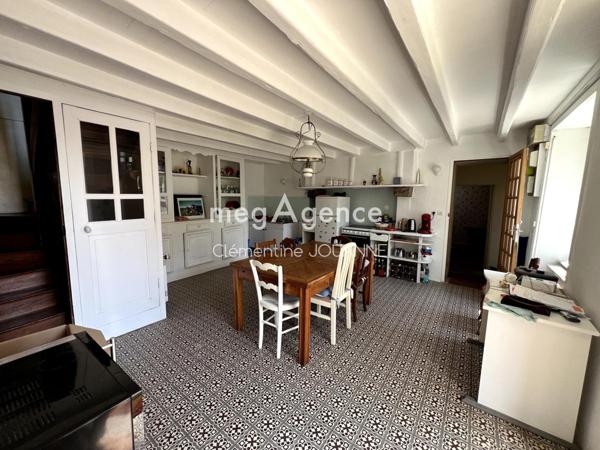 Maison à LES PIEUX, 50340 - 7 pièces 150m²