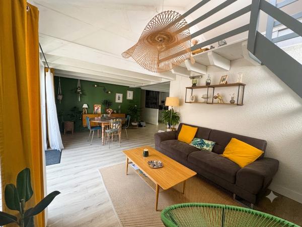 SECTEUR GARE DE VANNES CHARMANT T3 de 63m² - GARAGE ET PARKING , Vannes