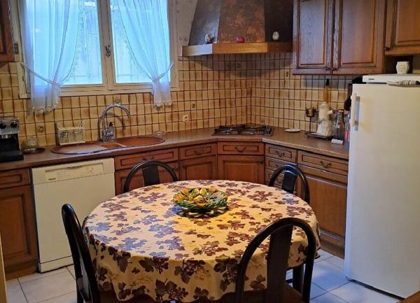 Maison à vendre    5 pièces •  Paulhan