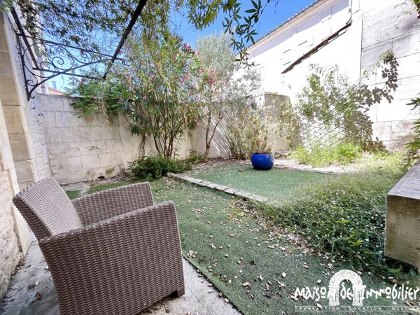 Vente Belle maison de ville - 6 pièces - 200m² - COGNAC Hypercentre