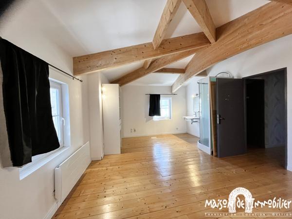 Vente Belle maison de ville - 6 pièces - 200m² - COGNAC Hypercentre
