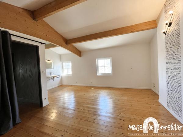 Vente Belle maison de ville - 6 pièces - 200m² - COGNAC Hypercentre