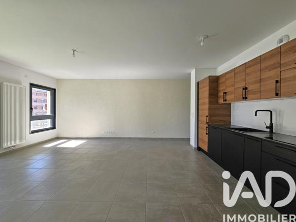 Appartement à vendre 3 pièces 69,9 m² Bassens