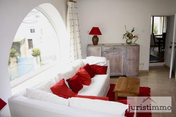 Piolenc (84420) Immeuble de 3 logements loués