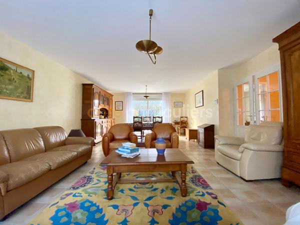 Vente Maison145,3 m² - 6 Pièces - CHALON SUR SAONE (71100)