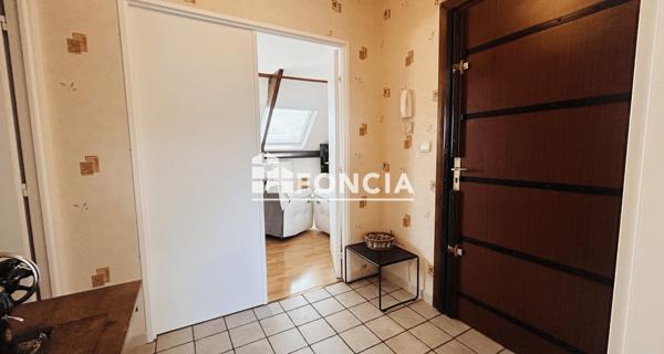 À vendre Appartement 5 pièces 88.25 m² - Dreux 28100