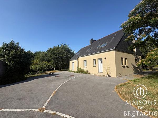 29390 SCAER Scaër, maison 6 pièces avec vie de plain-pied