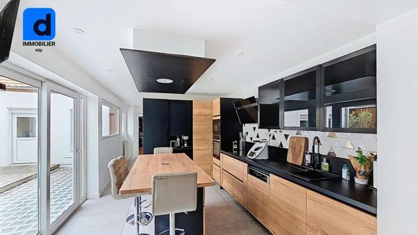 Duplex haut de gamme 225 m² — dernier étage — terrasse calme — cave voûtée