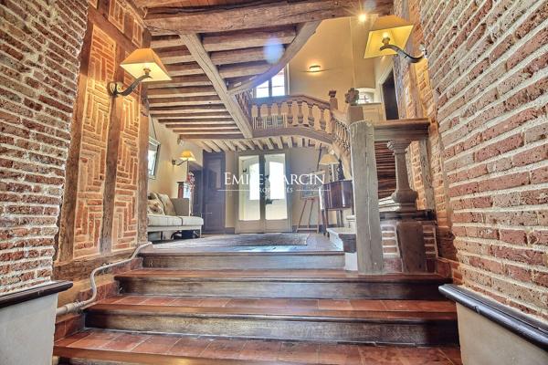 À VENDRE - Seine-Maritime. Manoir avec dépendances et piscine sur plus de 4 hectares de parc