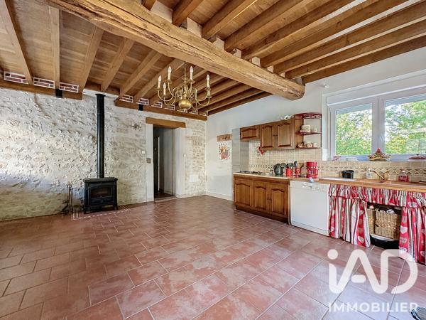 Location maison 4 pièces 88 m² Coulangeron