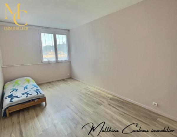 Montigny-le-Bretonneux (78180) Appartement 4 pièces 3 chambres 95,03m² proche gare