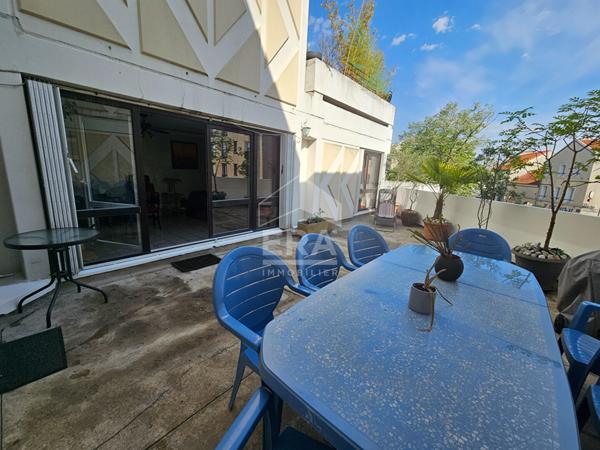 Appartement Neuilly Sur Marne 5 pièce(s) 103.25 m2