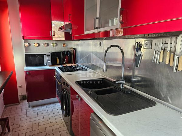 Appartement Neuilly Sur Marne 5 pièce(s) 103.25 m2