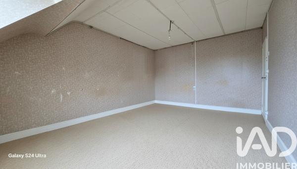 Maison à vendre 10 pièces 237 m² Ainay-le-Château