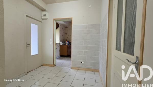 Maison à vendre 10 pièces 237 m² Ainay-le-Château