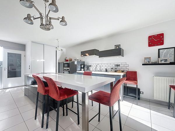 Auzeville-Tolosane 5 pièces de standing de 110m² avec jardin