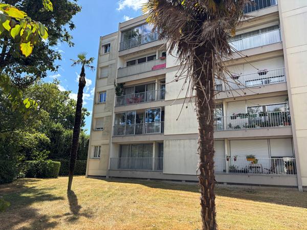 T.2 AURAY - 40.80 m² , Auray
