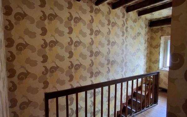 Maison à vendre    5 pièces •  Aiguefonde