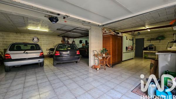 Maison à vendre 8 pièces 210 m² L'Étang-la-Ville