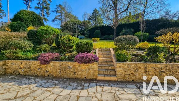 Maison à vendre 8 pièces 210 m² L'Étang-la-Ville