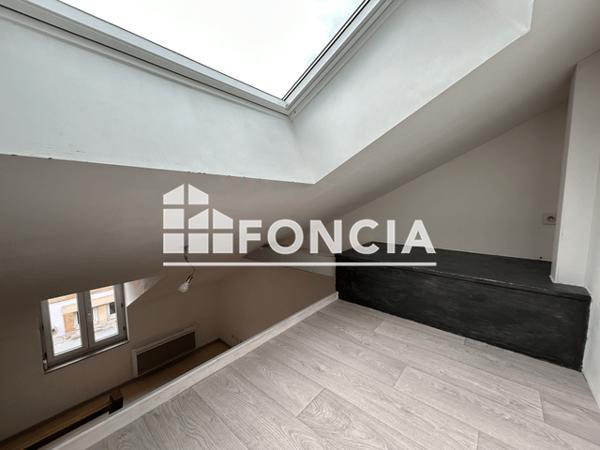 Location Studio 18.41 m² - 23 RUE DE CLEVES Charleville Mezieres 08000