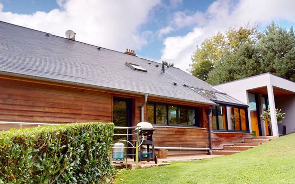 Maison à vendre    4 pièces •  Étretat