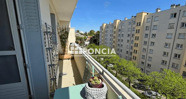 Location Appartement 4 pièces 63.3 m² - Bourg-lès-valence 26500