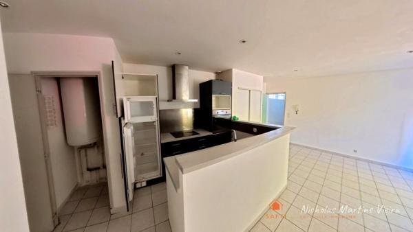 T3 lumineux 67 m² avec box de 20 m² — Bagnols-sur-Cèze