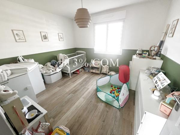 Maison 4 pièce(s) 2 chambre(s) 79 m²
