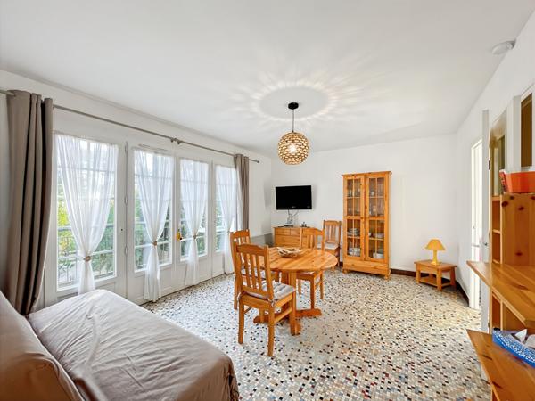 Deux logements de Type 3 à seulement 400 mètres de la plage et 1km du centre-ville