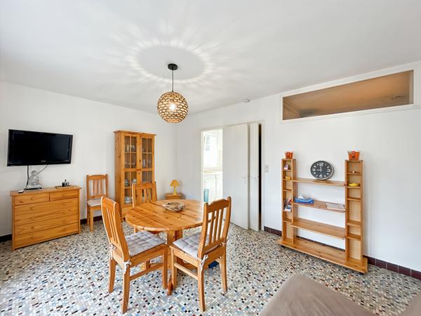 Deux logements de Type 3 à seulement 400 mètres de la plage et 1km du centre-ville