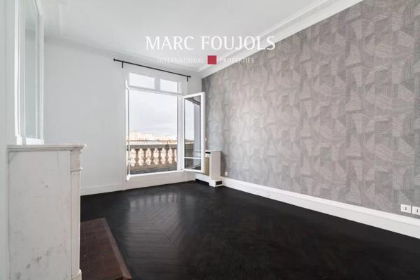 Paris 7 Bourdonnais / Champ de Mars : appartement de 271 m² au 6ème étage avec balcons vues Tour Eiffel