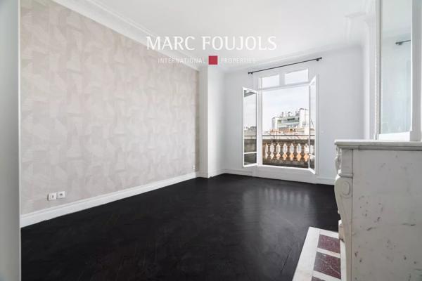 Paris 7 Bourdonnais / Champ de Mars : appartement de 271 m² au 6ème étage avec balcons vues Tour Eiffel