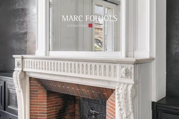 Paris 7 Bourdonnais / Champ de Mars : appartement de 271 m² au 6ème étage avec balcons vues Tour Eiffel