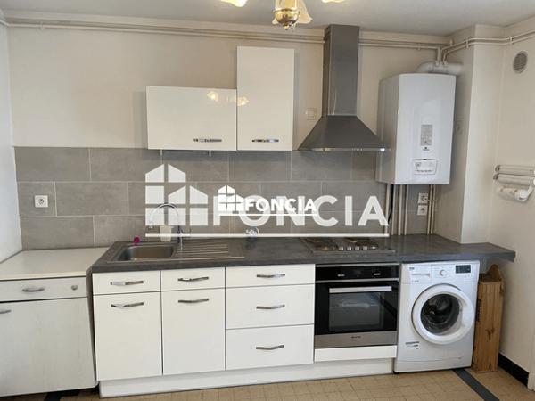 Location Appartement 2 pièces 53.69 m² - 8 RUE DES MARRONNIERS Fontaine 38600