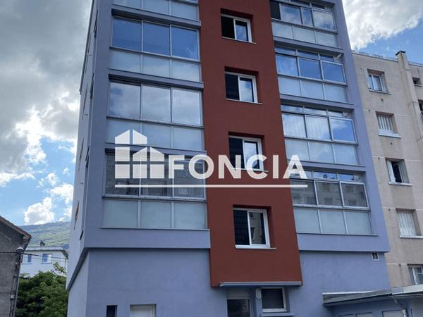 Location Appartement 2 pièces 53.69 m² - 8 RUE DES MARRONNIERS Fontaine 38600
