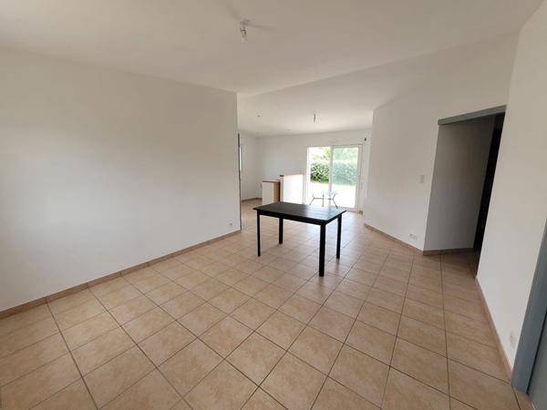 SALLERTAINE, au calme d'une impasse