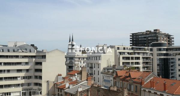 Location Appartement 2 pièces 56.03 m² - Clermont-ferrand 63000