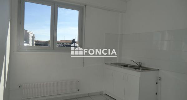 Location Appartement 2 pièces 56.03 m² - Clermont-ferrand 63000
