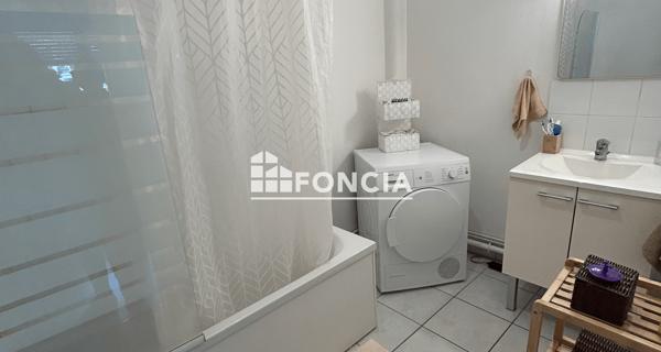 Location Appartement 2 pièces 56.03 m² - Clermont-ferrand 63000