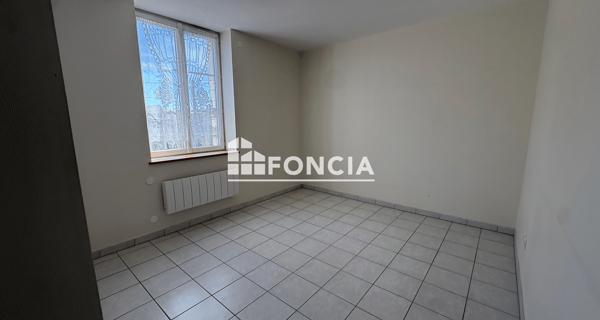 Location Appartement 4 pièces 89.12 m² - Meximieux 01800