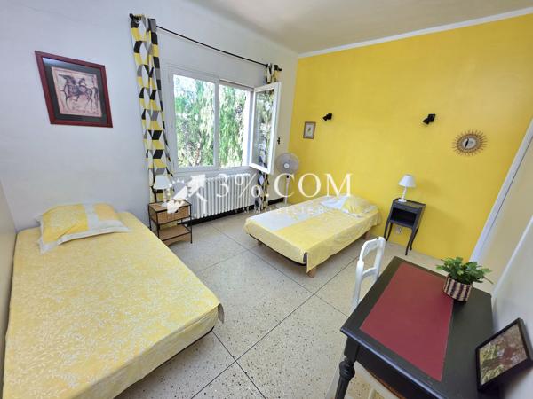 Maison 7 pièce(s) 4 chambre(s) 160 m²