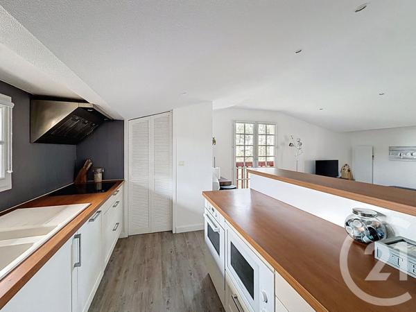 Appartement F2 à vendre  3 pièces - 68,54 m2 ARCACHON - 33