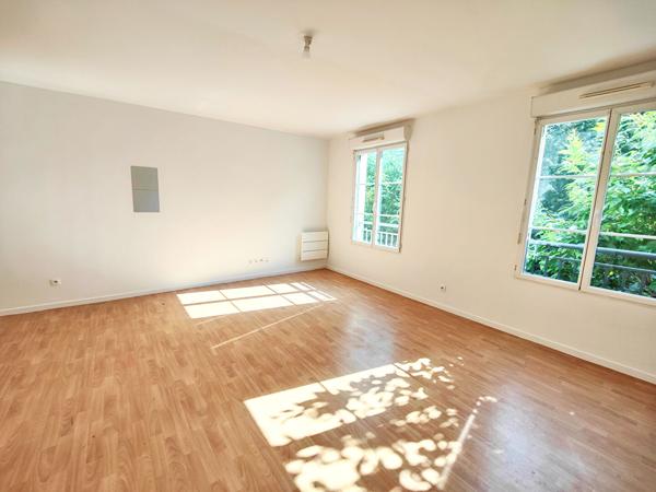 Appartement Vert St Denis 1 pièce(s) 33.27 m2