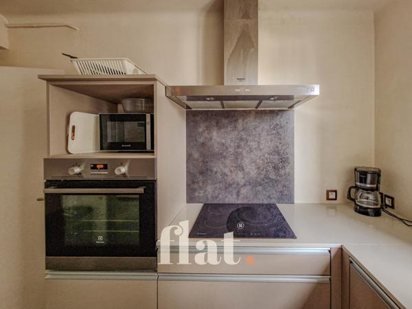 3 pièces de 72m2 - appartement bld michelet - DPE D - 2 chambres - 1 place de stationnement - sans travaux