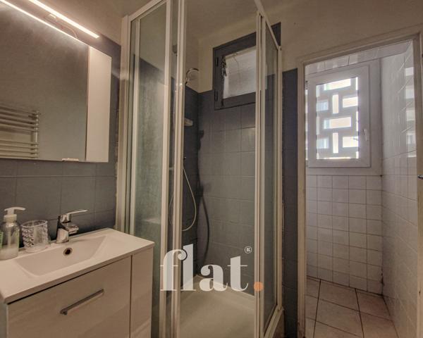 3 pièces de 72m2 - appartement bld michelet - DPE D - 2 chambres - 1 place de stationnement - sans travaux