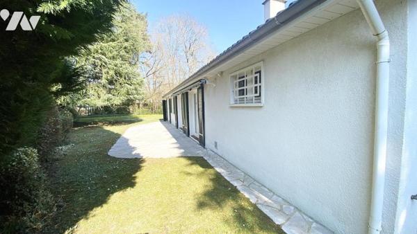 Charmante Maison de Plain-Pied dans le Domaine de Santeny.