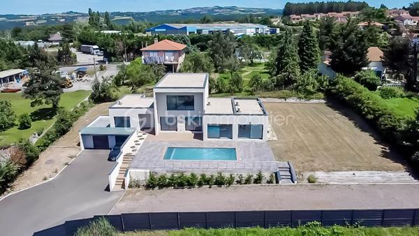 Maison contemporaine de 198 m²