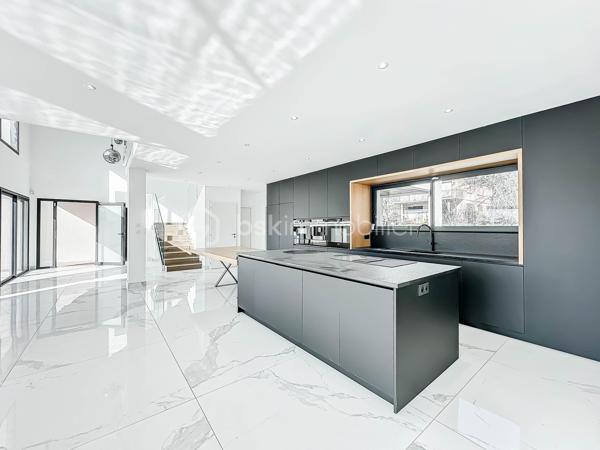 Maison contemporaine de 198 m²