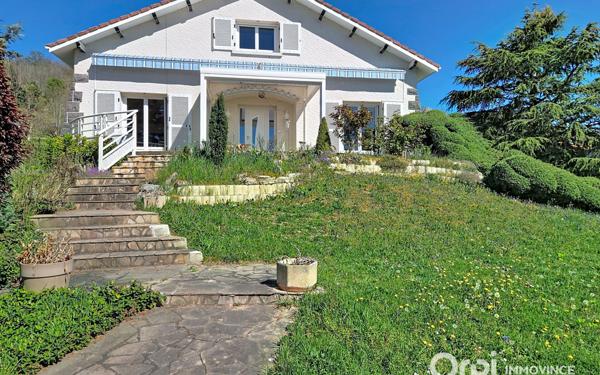 Maison à vendre    5 pièces •  Issoire